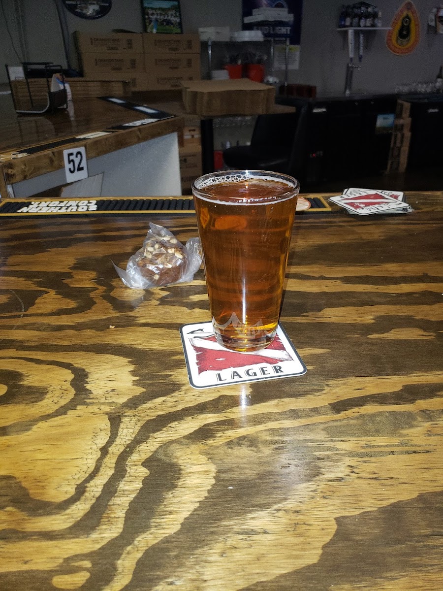 Long Hollow Pizza & Pub-9